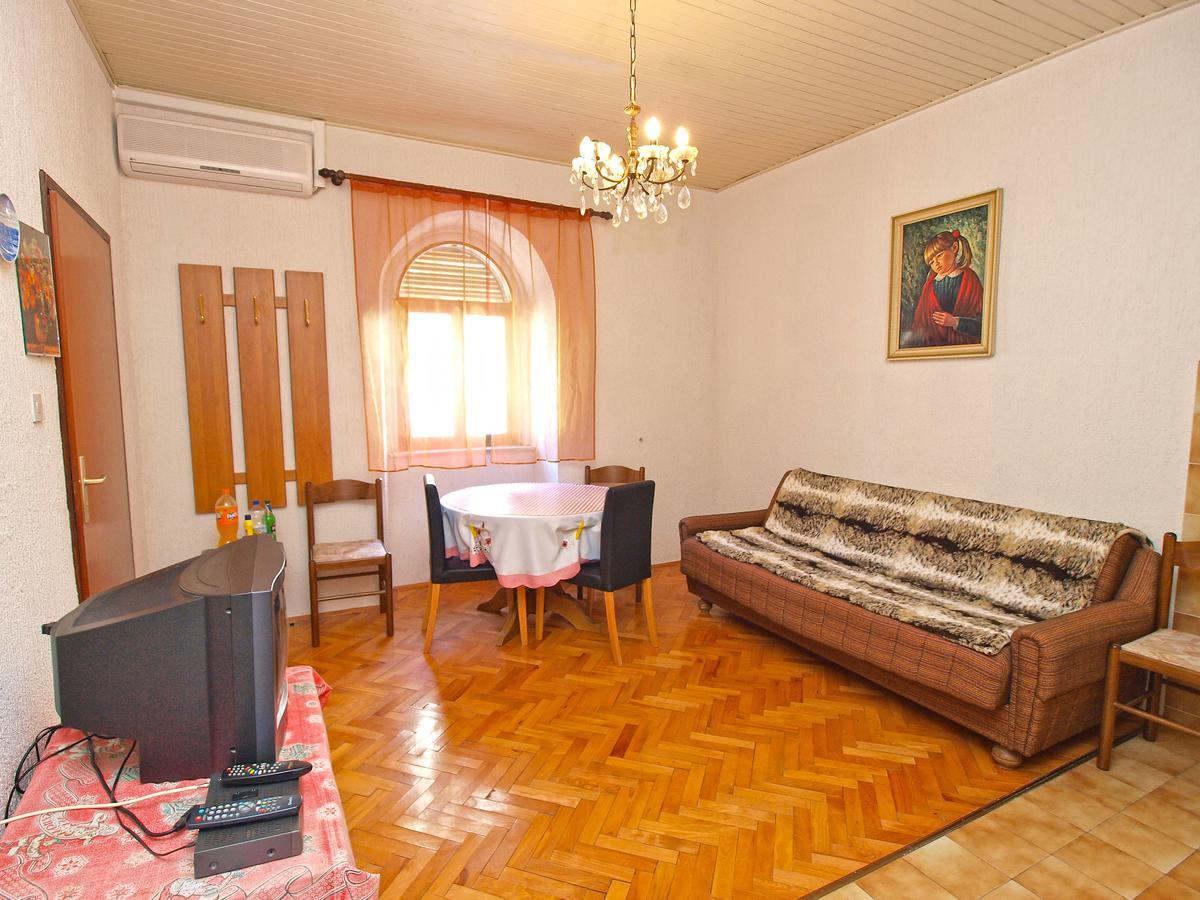 Apartments Danica 271 فيرسار المظهر الخارجي الصورة