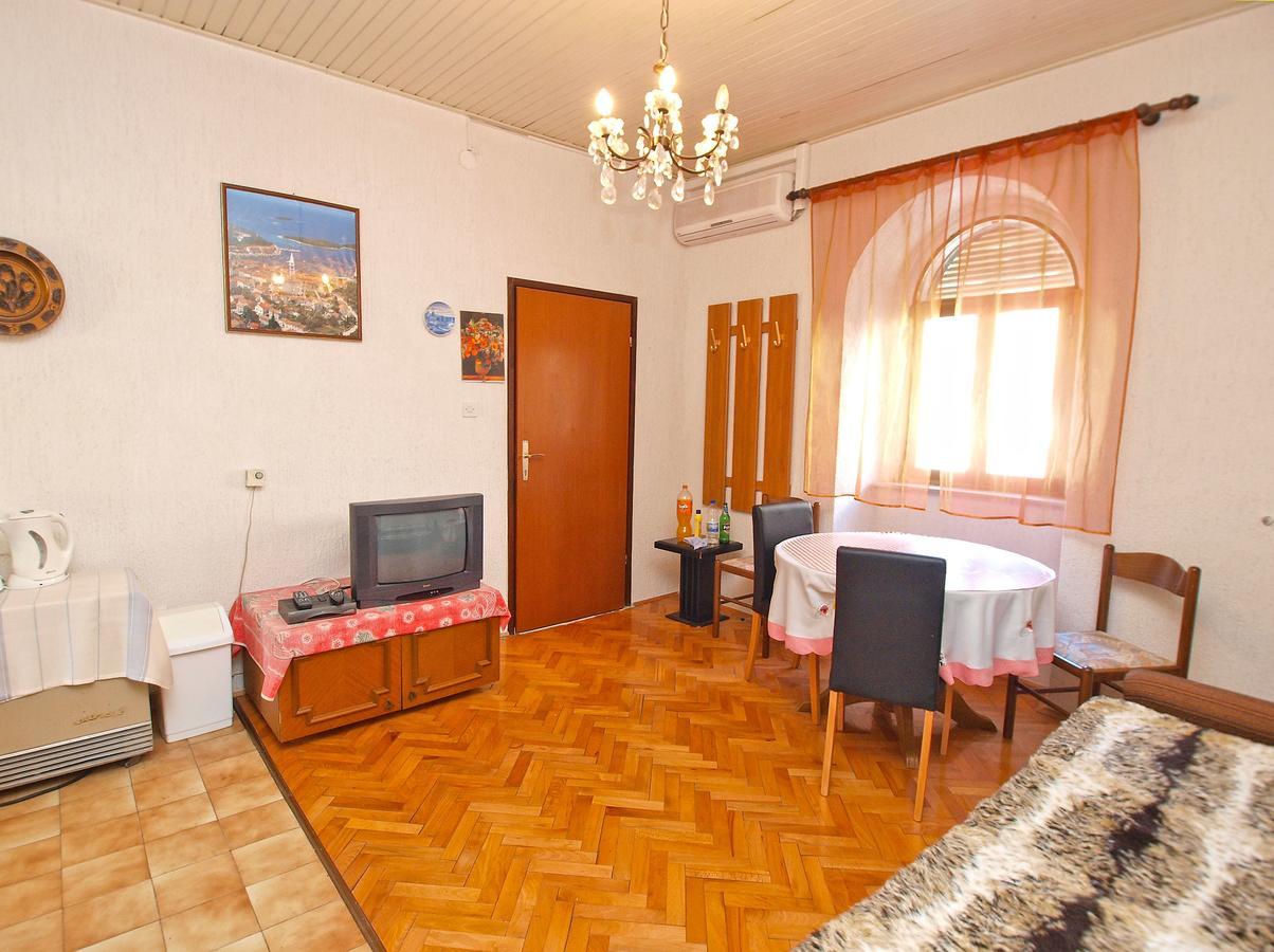 Apartments Danica 271 فيرسار المظهر الخارجي الصورة